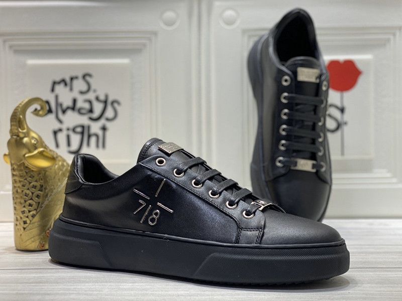 2021 Mannen Designer Sportschoenen Graffiti Gedrukt Mode Luxe Lederen Heren  Casual Schoen Sneakers Trainers Streetwear 38-