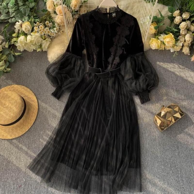 vestido femenino negro