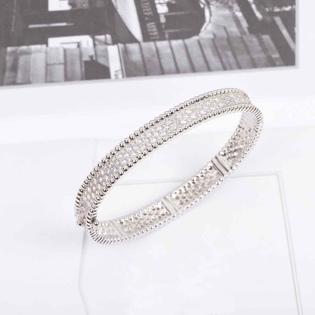 Bracciale in argento + scatola