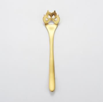 hollow dog claw-golden