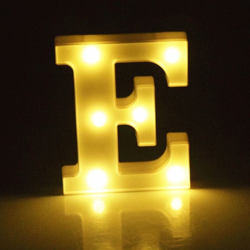 Plástico LED 26 forma de letra del alfabeto inglés Noche Decoración Luz Noche