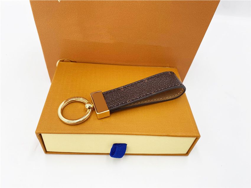 2022 Designer Leather Keychain For Men And Women Luxury Handmade