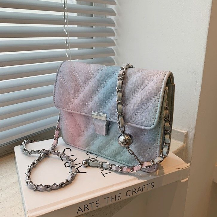 Compra Rainbow Rosa Bolsa Mujer Moda Linda Lado Messenger Bolsos Ladies  Cadenas De Damas Montones De Diseñadores Y Bolsos Verano 2021 Partido  Hombre Hombro Barato | Entrega Rápida Y Calidad | Es.Dhgate