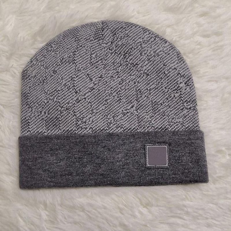 Ladies Fashion Men Letter Designer Hat Plaid Knit Skull Hat Winter  Beanie599 From Zhangliping22, $9.61