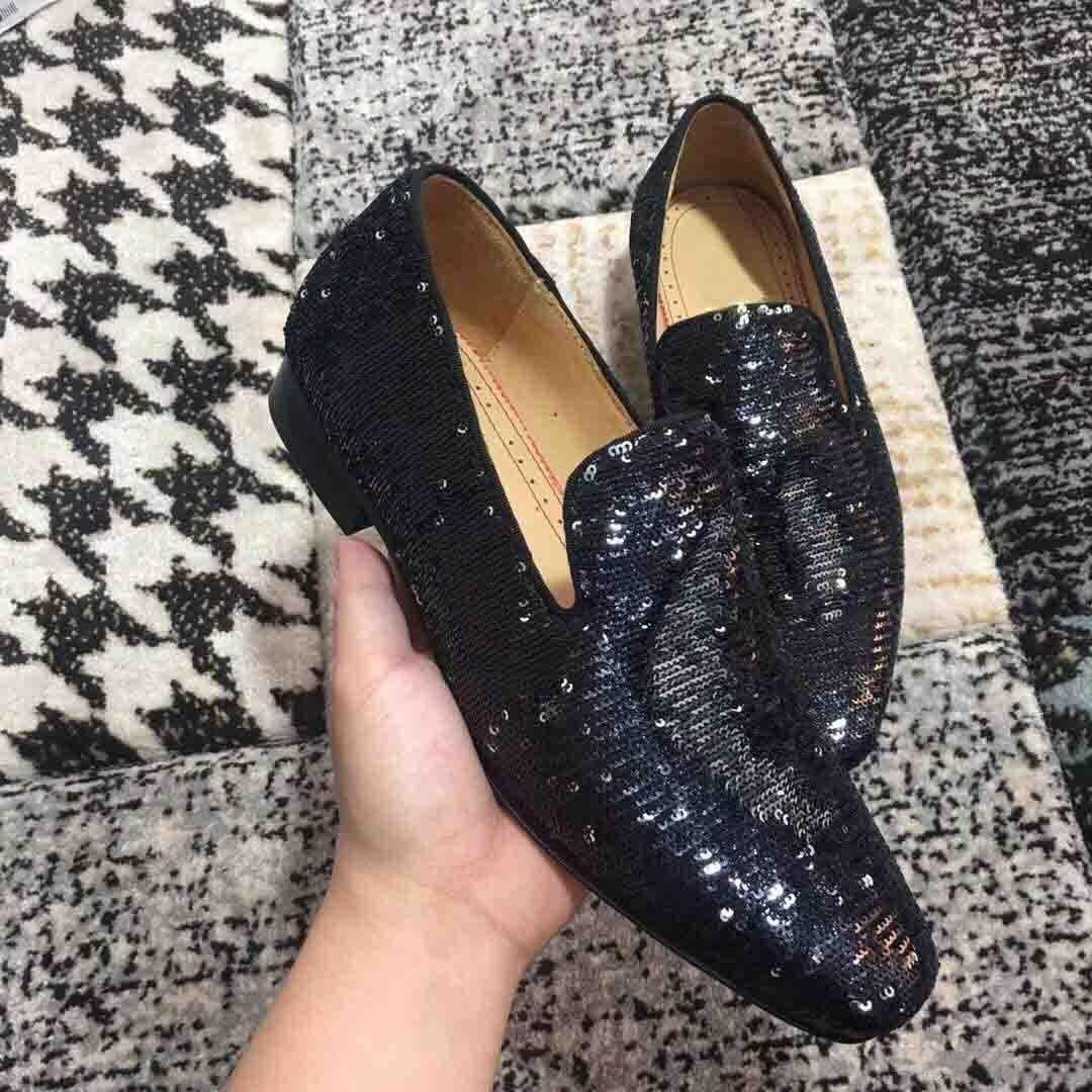 Compra Zapatos Louboutin Cl cristiano Original Box Suela Roja Zapatos De  Vestir Pisos Para Hombre Mocasines De Diente De León Negro Sneaet XBS Barato  | Entrega Rápida Y Calidad | Es.Dhgate