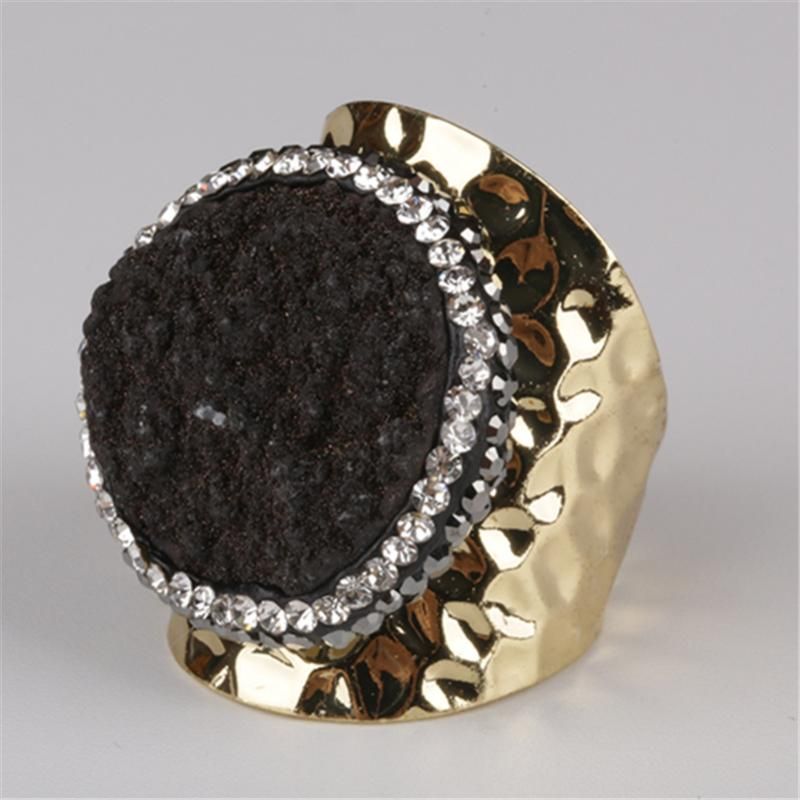 black druzy