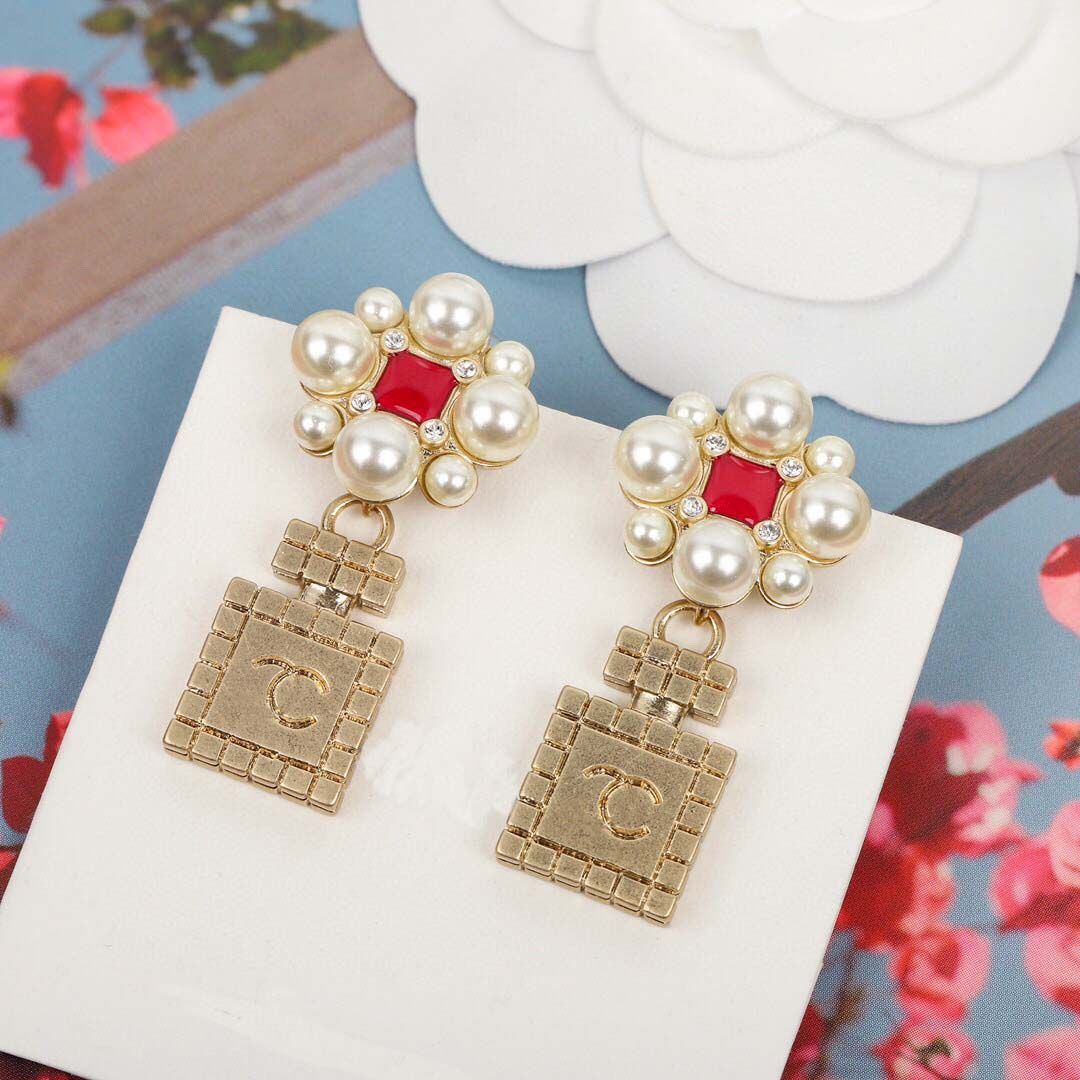 002 earring+box 4582