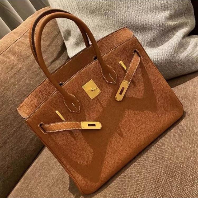 it black and rose gold holdall