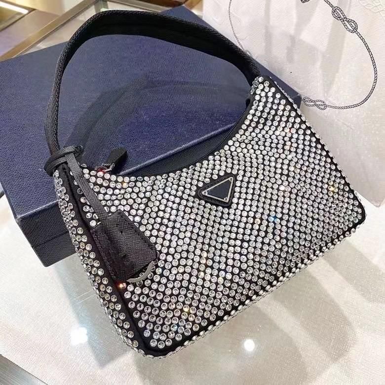 Acquistare Donne Borse A Borse A Borse Di Moda Designer Di Lusso Borse In  Cristallo In Cristallo Lucido Borsa Ascellare In Tessuto Paracadute Elegante  Di Alta Qualità Casual Retro Economico | Consegna