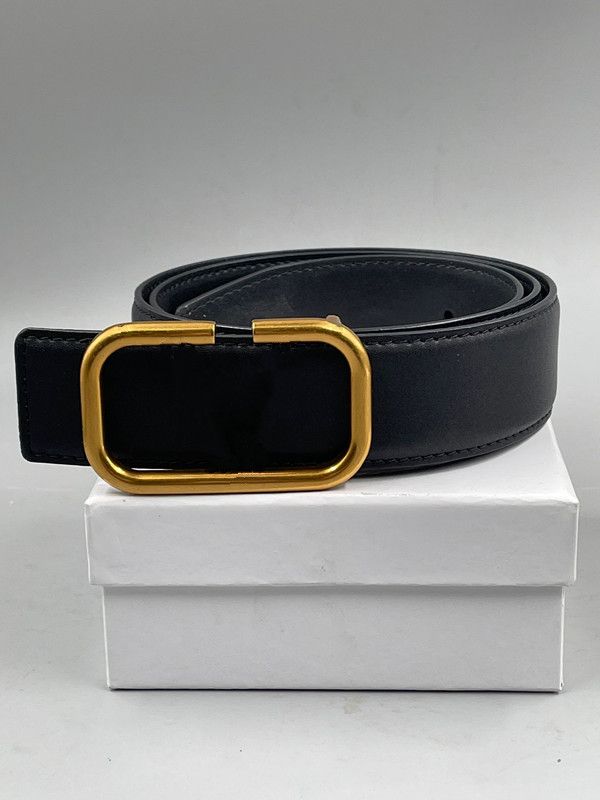 #V2 Boucle dorée + ceinture noire