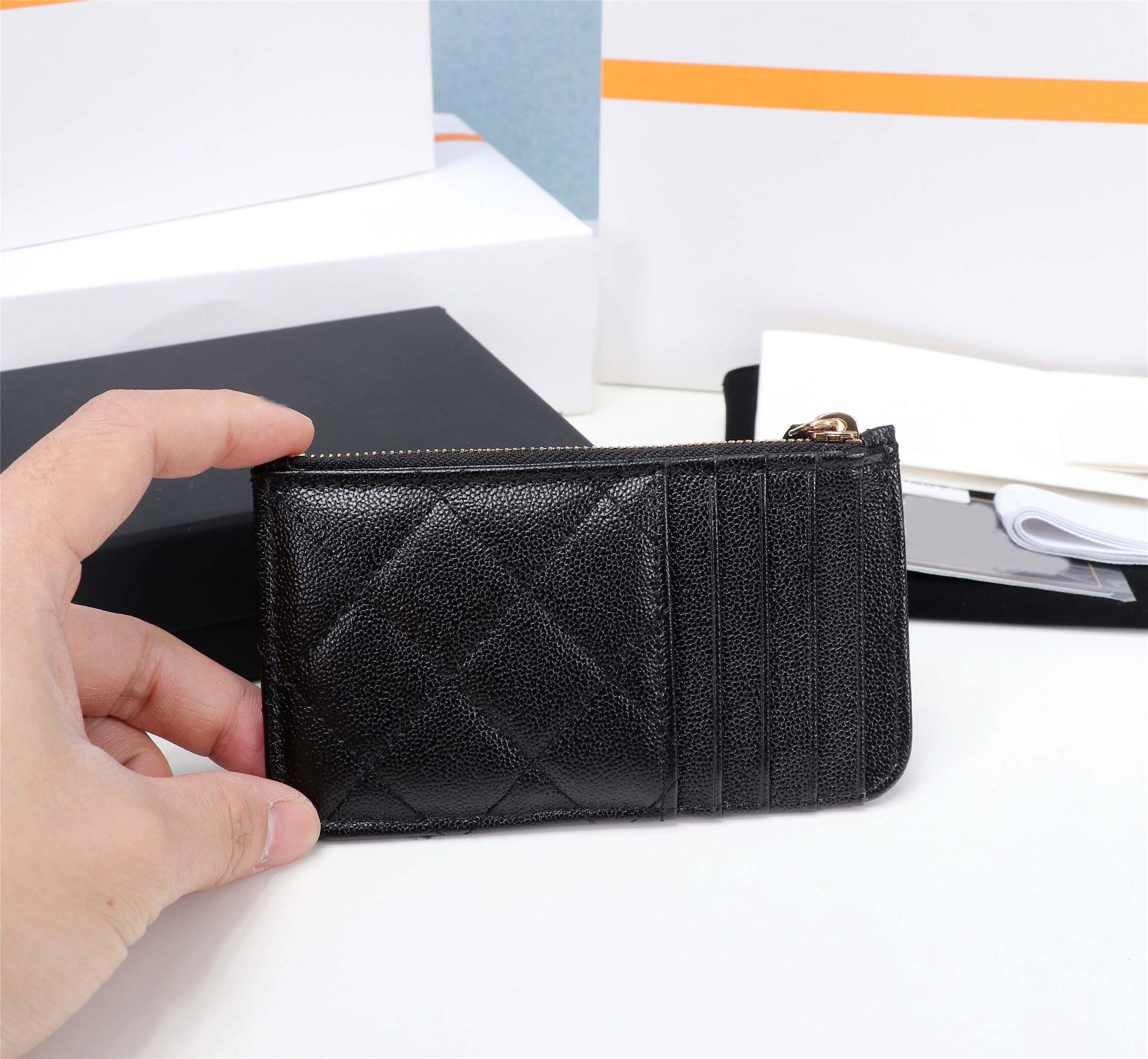 Fashion Selling Classic Mini Size Womens Chain Wallets Top Quality  Sheepskin Luxurys Designer Bag Gold And Silver Buckle Magnetic Version Coin  Purse Card Holder 011 From 88,48 €