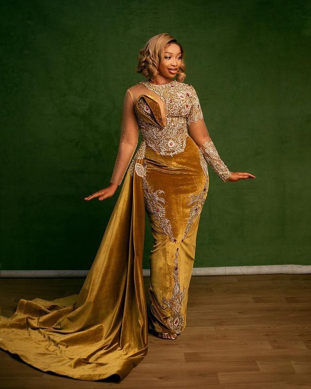 velvet aso ebi