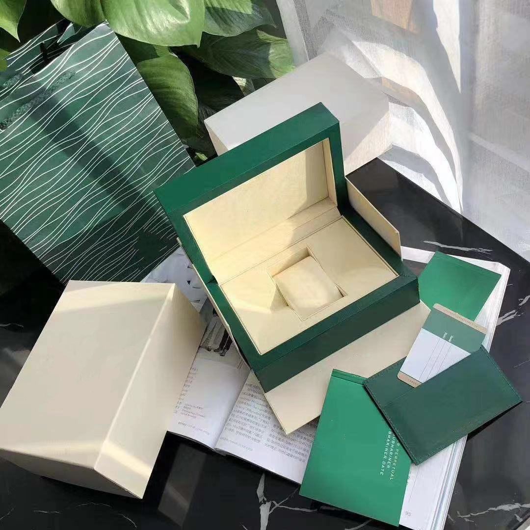 1:1 Deluxe Box