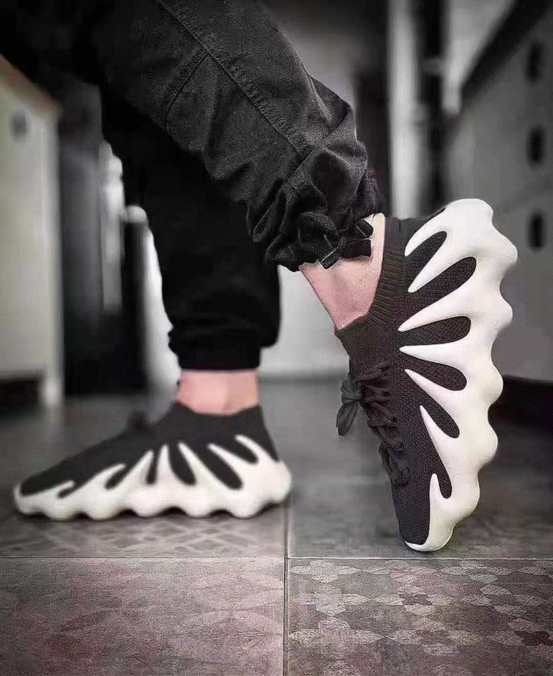 Adidas Yeezy Yeezys Yezzy Yezzys 450 Boost Nuvem Branco Fornecimento Kanye Tênis Tênis Ocidentas Mulheres Negras Top Confortável Casual Sapato Ao Ar Livre Sneaker 36 45 De $232,57 DHgate esposa 1080x1320 foto Adidas Yeezy Yeezys Yezzy Yezzys 450 Boost Nuvem Branco Fornecimento Kanye Tênis Tênis Ocidentas Mulheres Negras Top Confortável Casual Sapato Ao Ar Livre Sneaker 36 45 De $232,57 DHgate foto