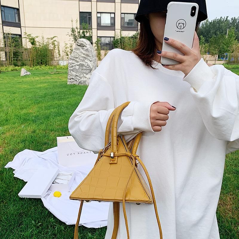 small cream telfar bolsa