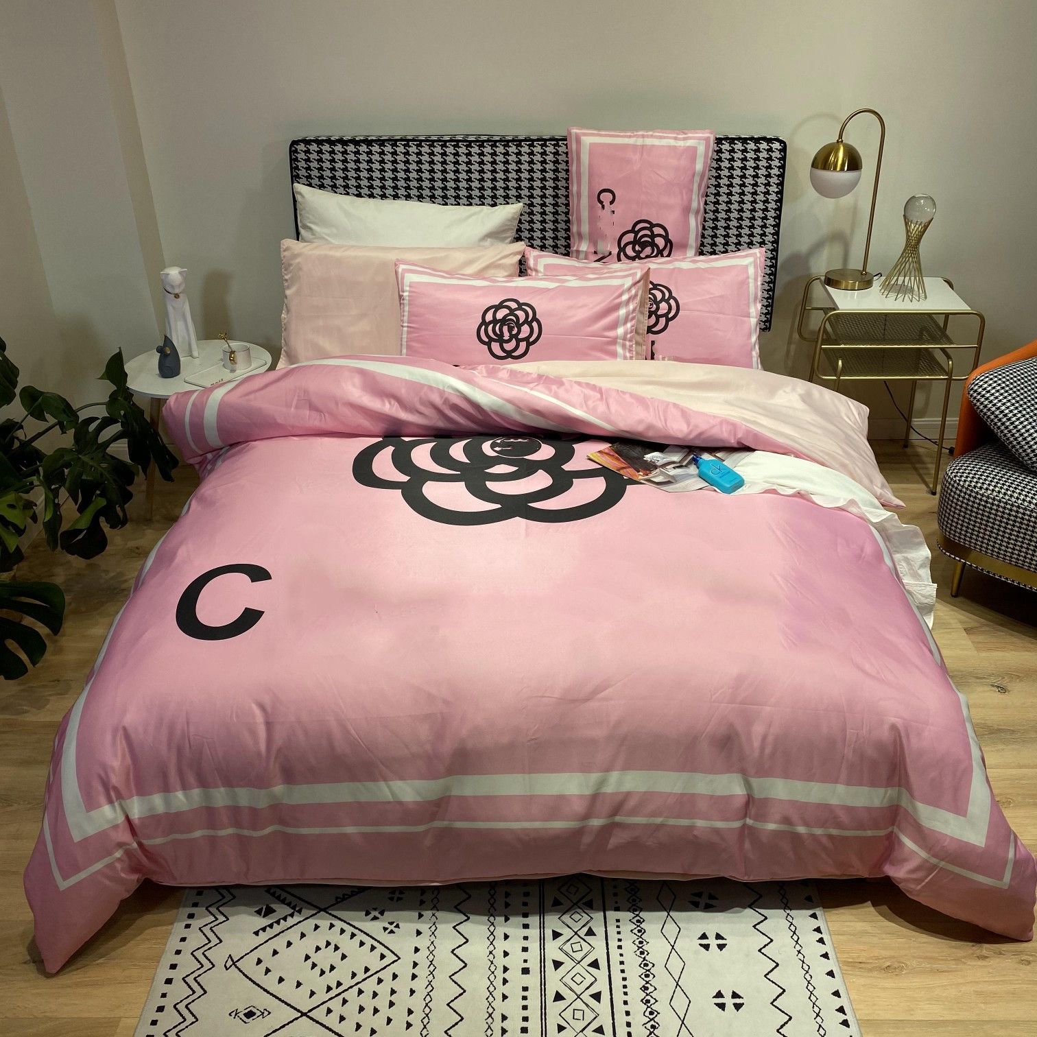 Luxury Pink Designer Pink And Grey Bedding Silk Letter Printed