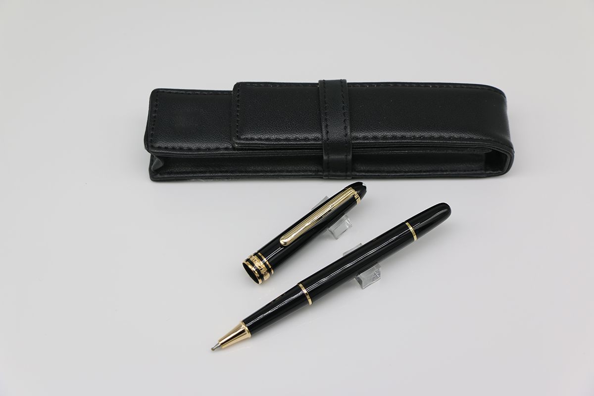 163 Gold Trim(Pen And Bag)