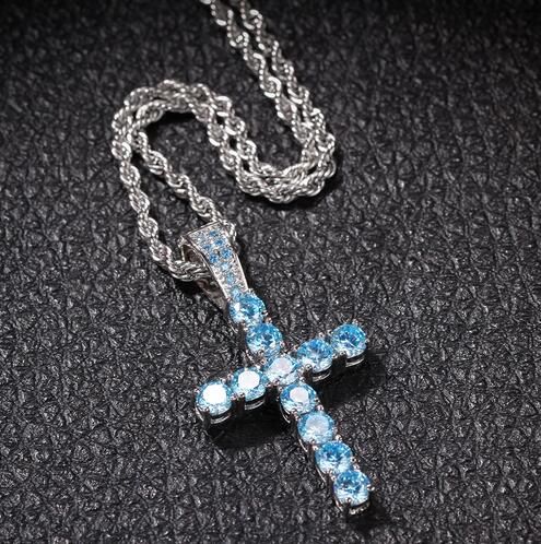 Croix bleue d'argent