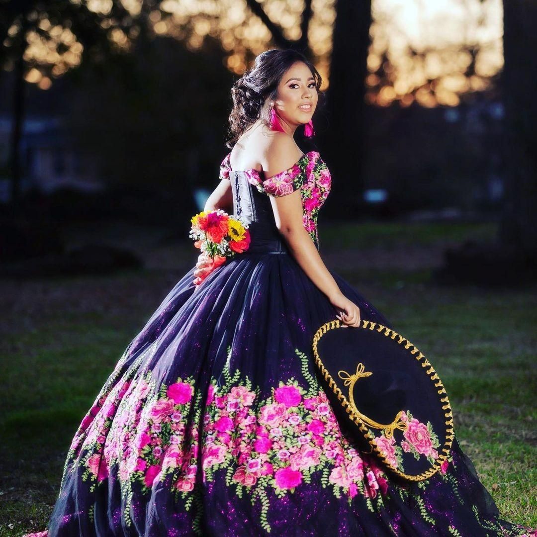 Sexy Black Charro Plus size Quinceanera Prom Formal Dress 2021 Mexican Ball Gown Floral Flowers Patterned Sexy Black Charro Plus size Quinceanera Prom Formal Dress 2021 Mexican Ball Gown Floral Flowers Patterned