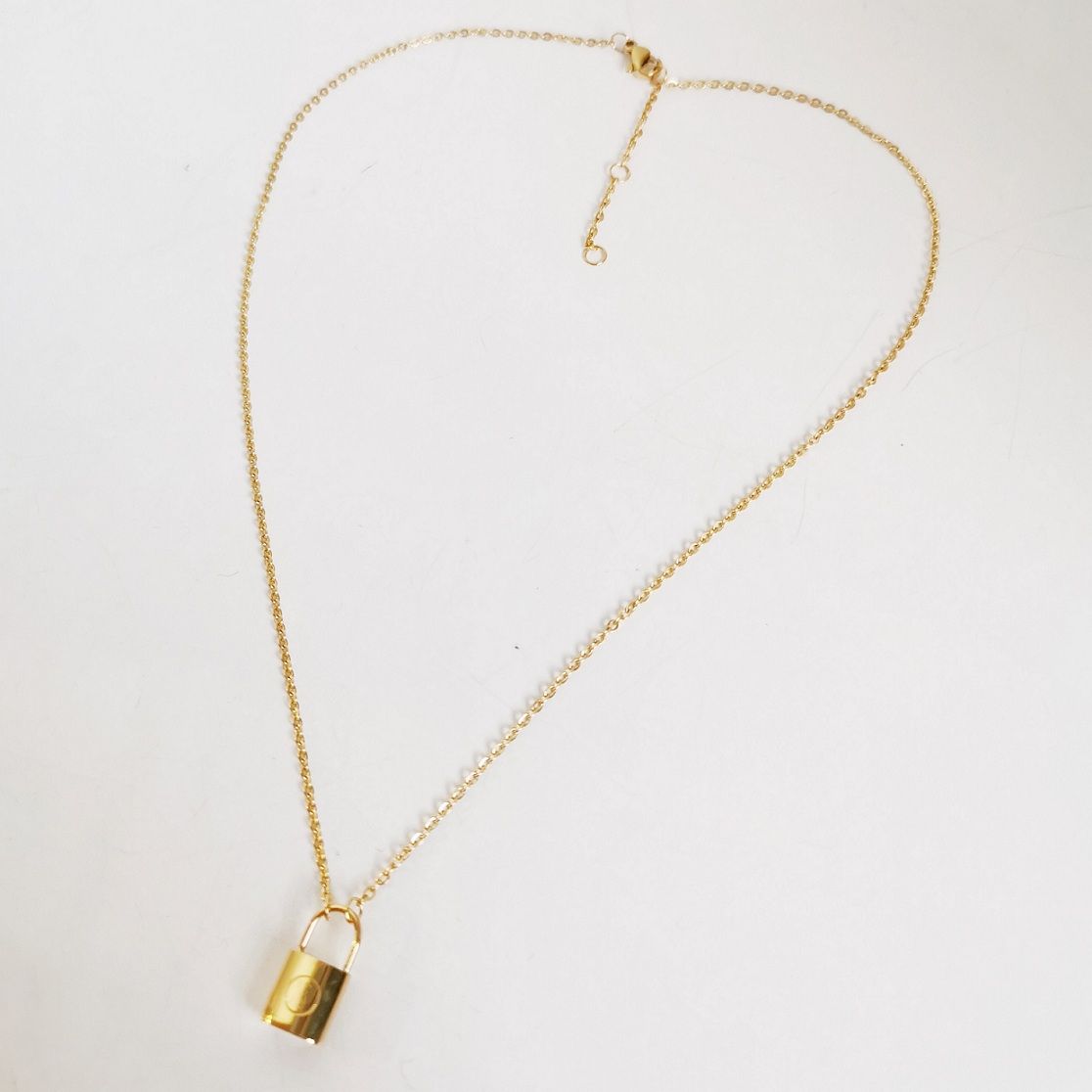 Necklace_gold
