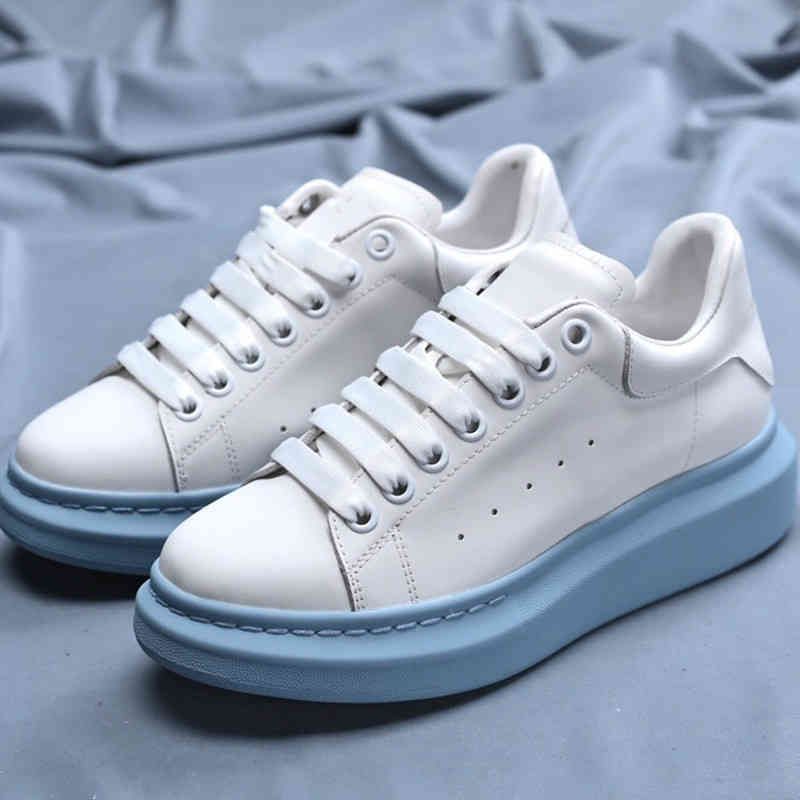 SNEAKERS GLINNA EN DENTELLE femme rose Guess : un large choix de chaussures  femme | Galeries Lafayette