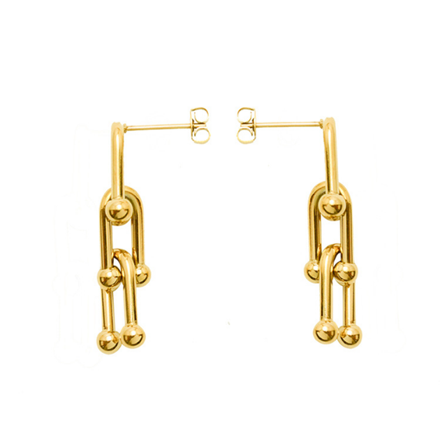 Boucle d'oreille d'or