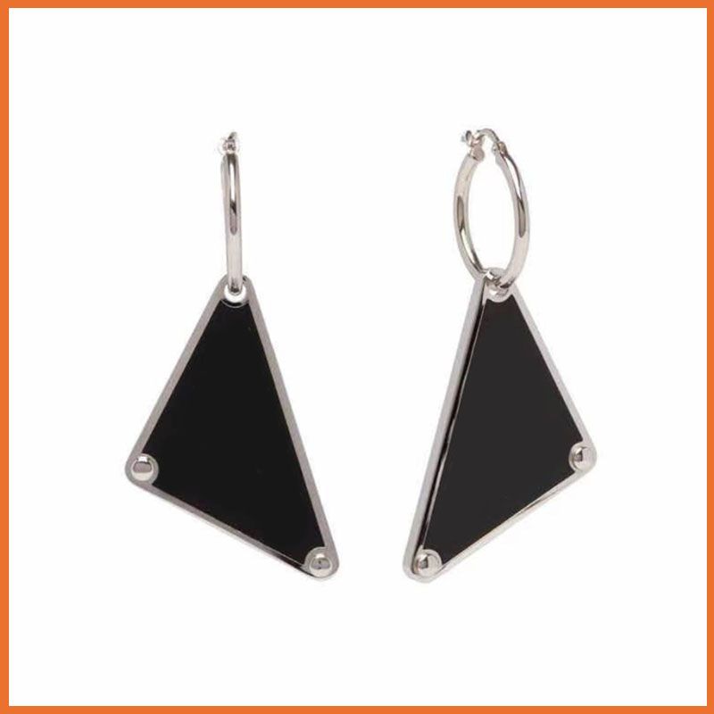 Boucles d'oreilles noires