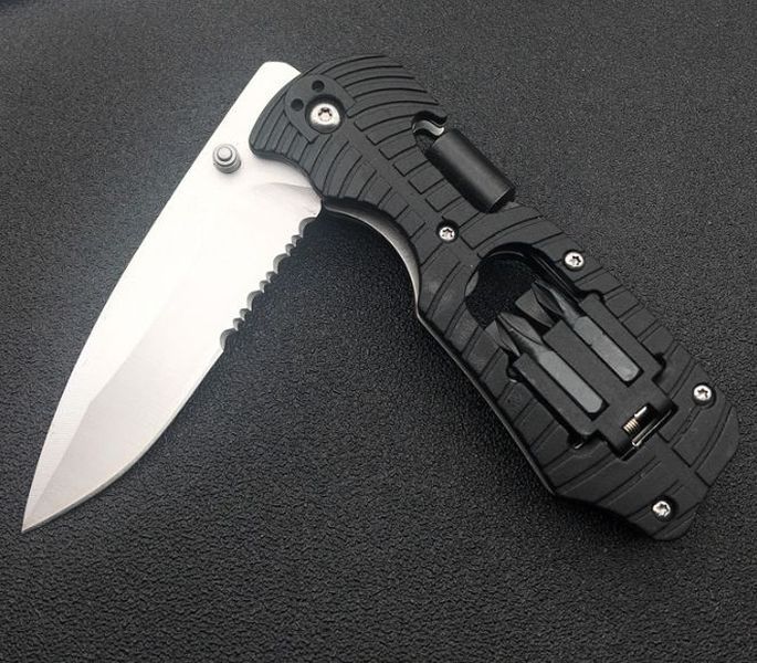 BLACK Serrated