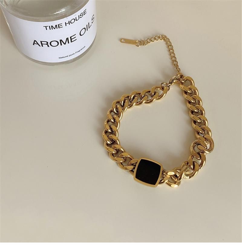 Gold bracelet