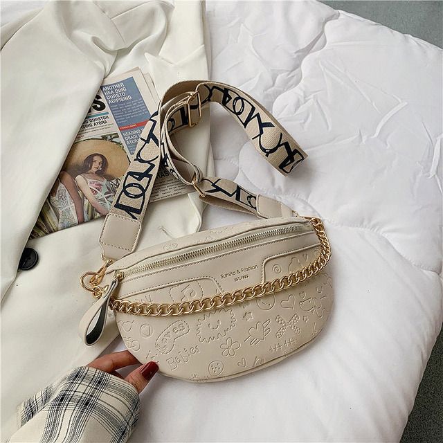 Color:Beige Waist bag