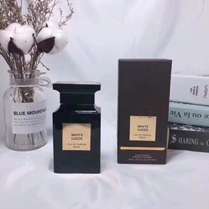 من جلد الغزال الأبيض 100ML أبيض