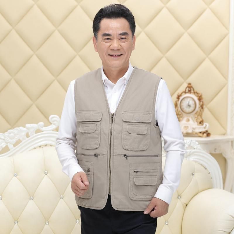 chaleco beige hombre