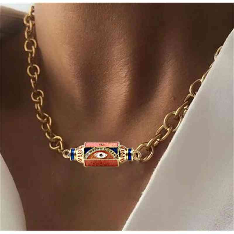 Collier50