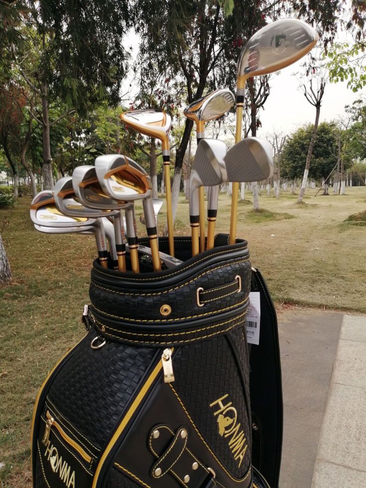 Full Set Honma S-07 Golfclubs Fahrer Fairway Woods Irons + Freier Golfputter ausschließen Tasche