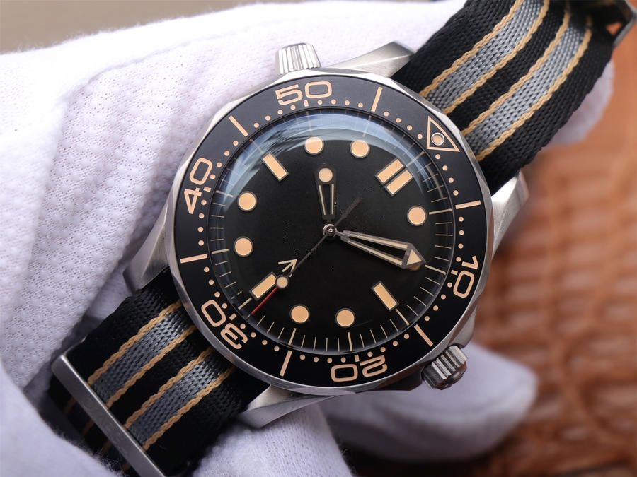 Mens Watches 8806 Movement Sapphire 