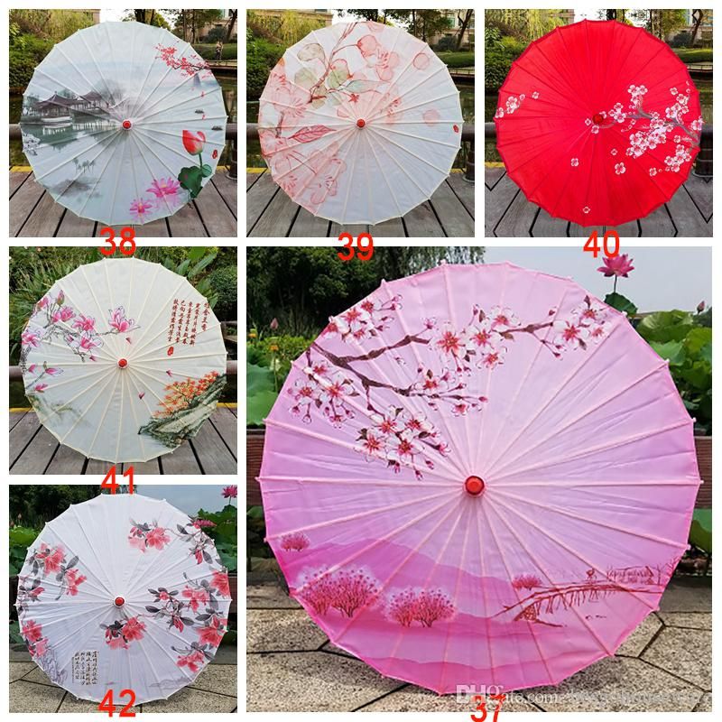 Chinese Traditional Craft Oil Paper Umbrella Wooden Handle Silk Cloth