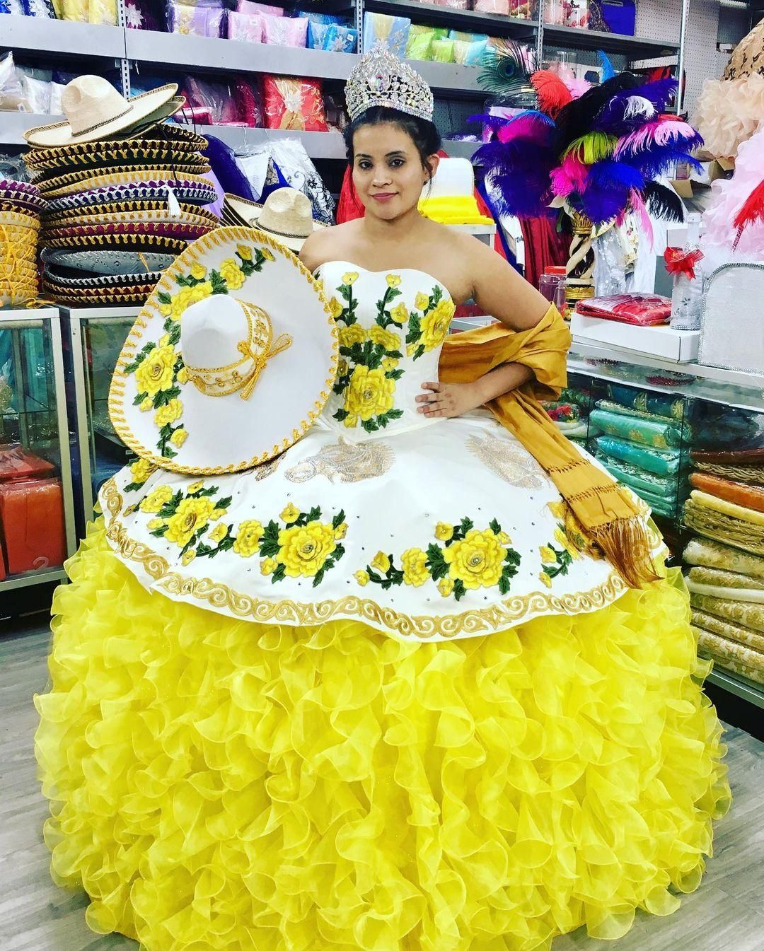 Compra Belleza Amarillo Y Blanco 3D Flores Florales Quinceañera Vestido  Formal 2021 Vestido De Bola Mexicano Sin Tirantes Satinado Dulce 16  Vestidos 15 Anos Barato | Entrega Rápida Y Calidad | Es.Dhgate