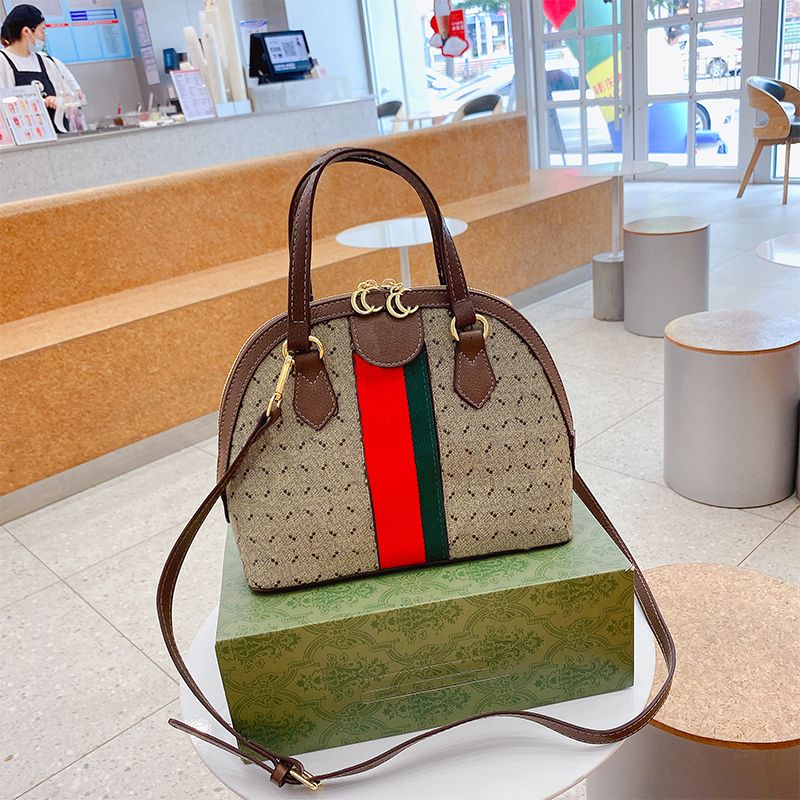 private label leather bolsas