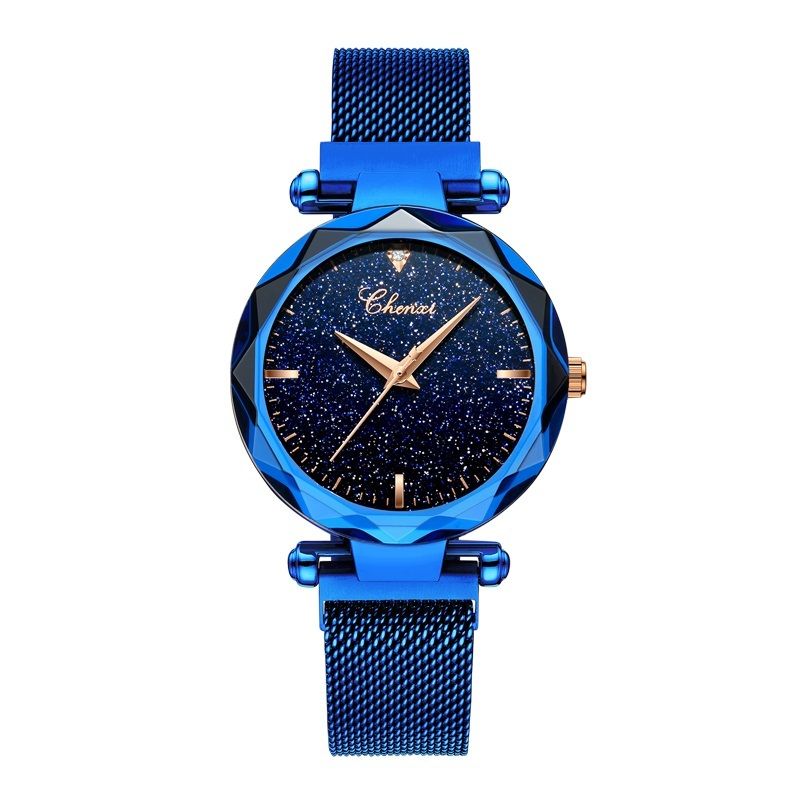 青い腕時計