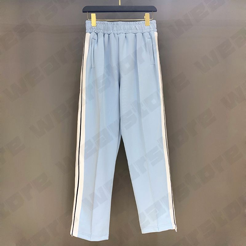 17 pantalons bleu bébé