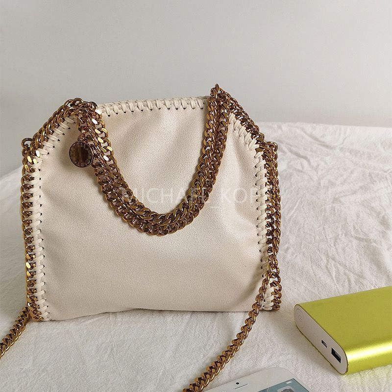 Creamy white/gold chain