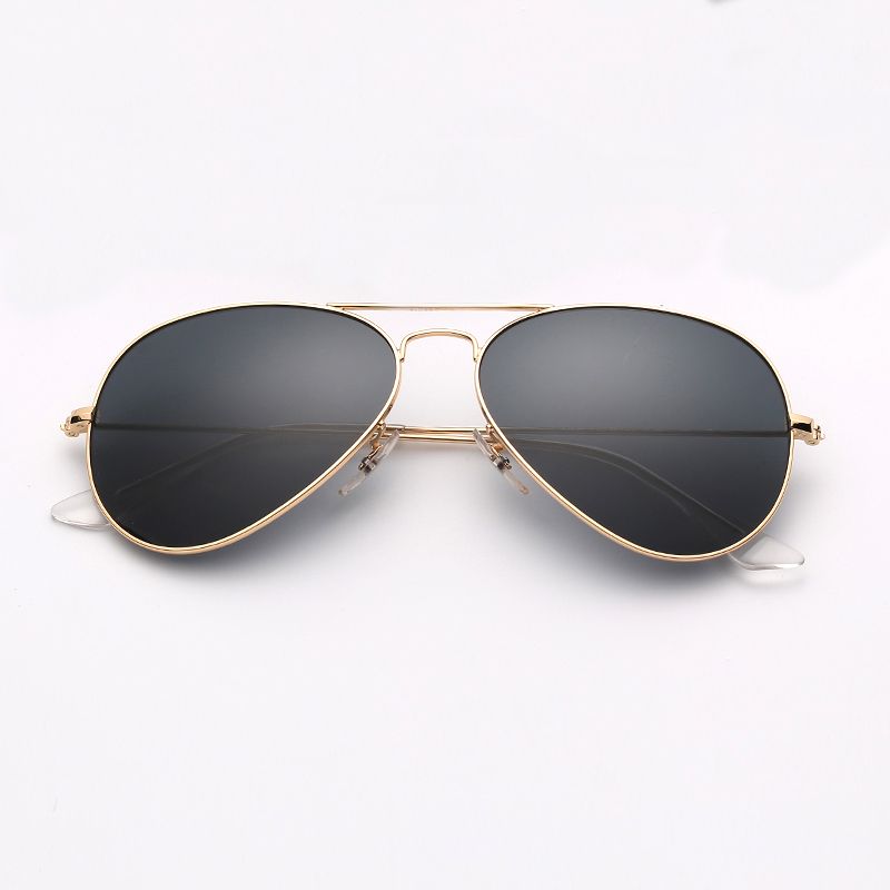 Gold frame-grey lenses