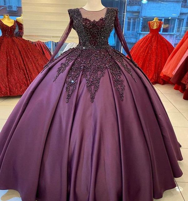 Compra Elegantes Mangas Largas Vestidos De 15 ANOS Quinceañera Vestidos 2021  Uva Satin Sparkly Crystal Classed CleaDed Capas De Encaje Princess Ball  Bows PROM SWEET 16 Barato | Entrega Rápida Y Calidad | Es.Dhgate