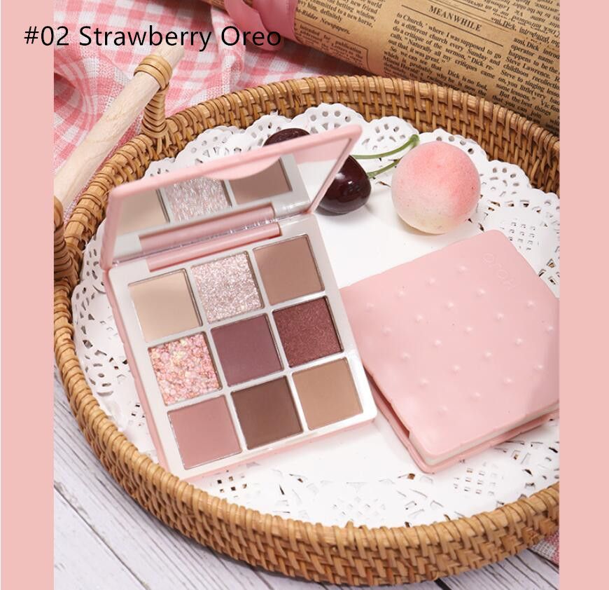 # 02 Strawberry Oreo