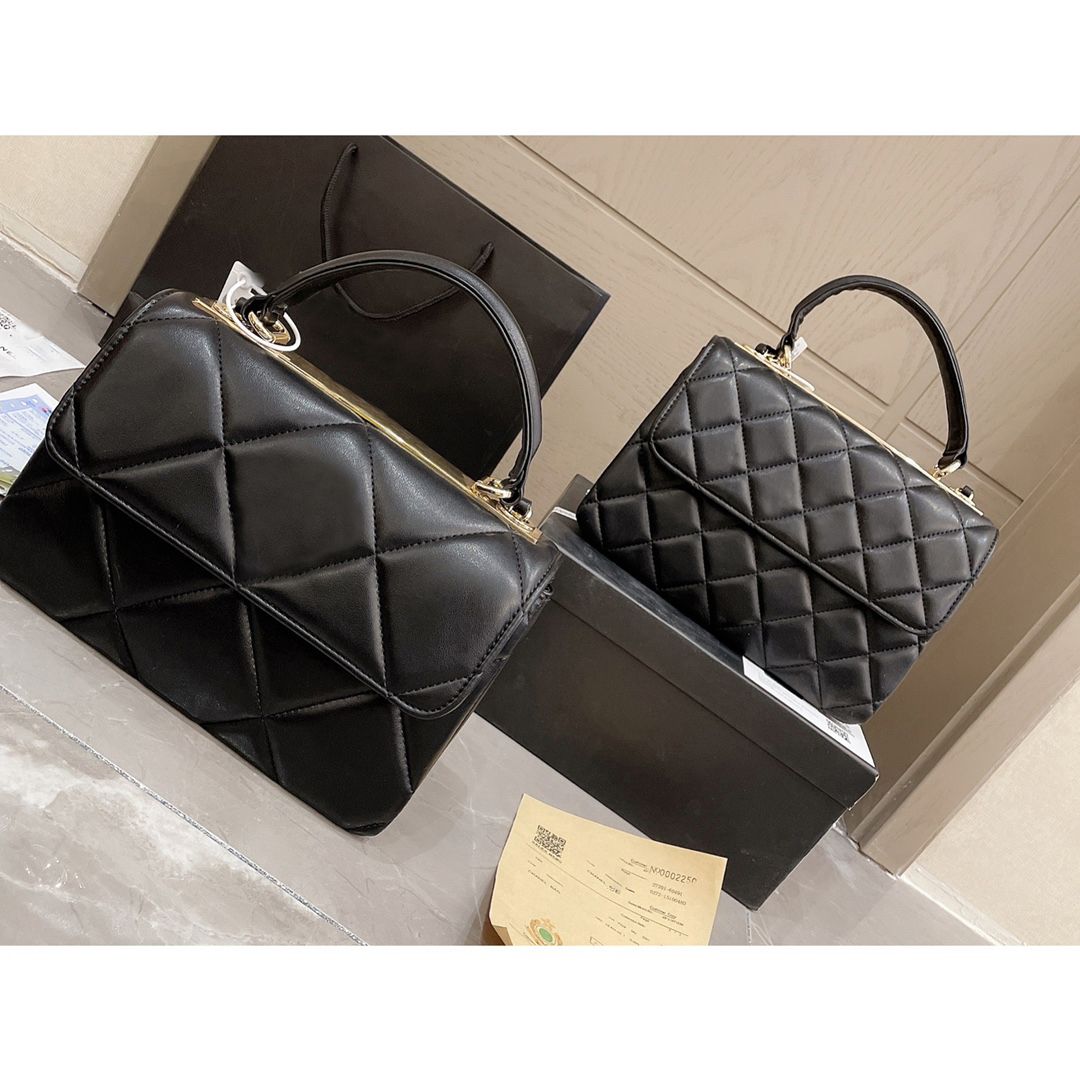 black chanel trendy bag