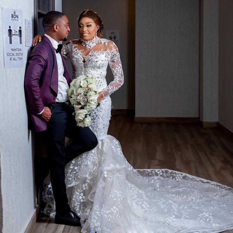 High Neck Mermaid Lace Wedding Dresses 