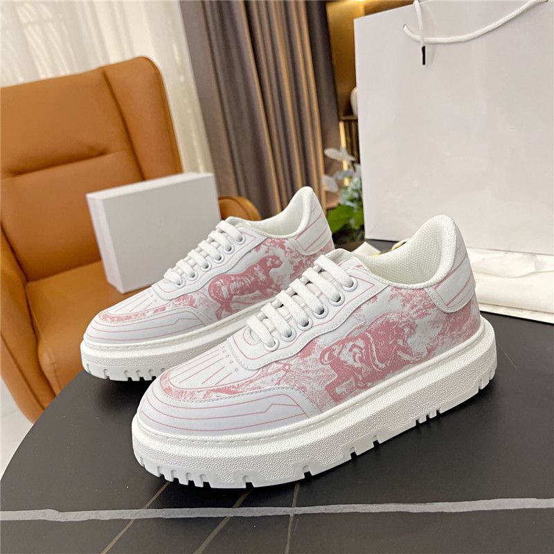 Koop Dropshipping Casual Schoenen Online, Goedkope2021 Dames Canvas Schoenen  Casual Klassieke Witte Verhoging Platform Platte Alfabet Borduurwerk  Sneakers Lederen Lage Top Schoen Winter Buiten Schuine Trainers Bij  Dayremit |DHgate