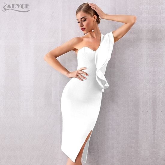 흰색 붕대 드레스