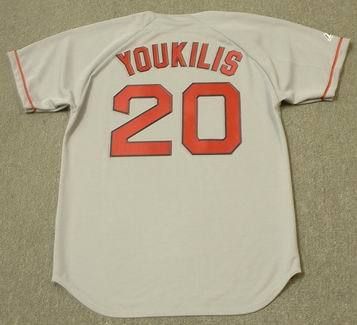 20 Kevin Youkilis 2004 Gray