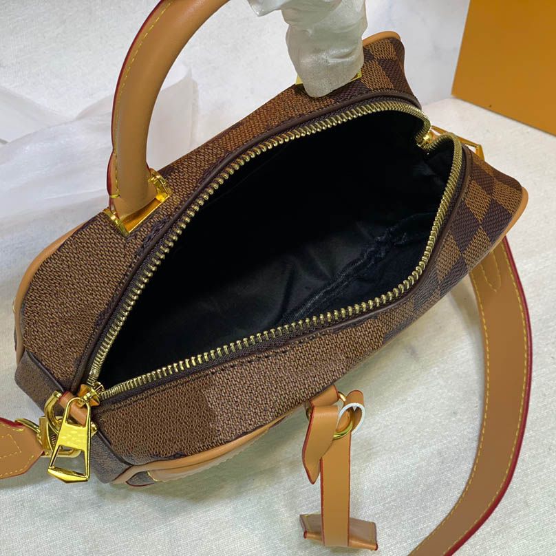 VALISETTE SOUPLE BB Luxury Handbag Ladies Crossbody Bags With Gift Box From  Handbag8886, $76.02